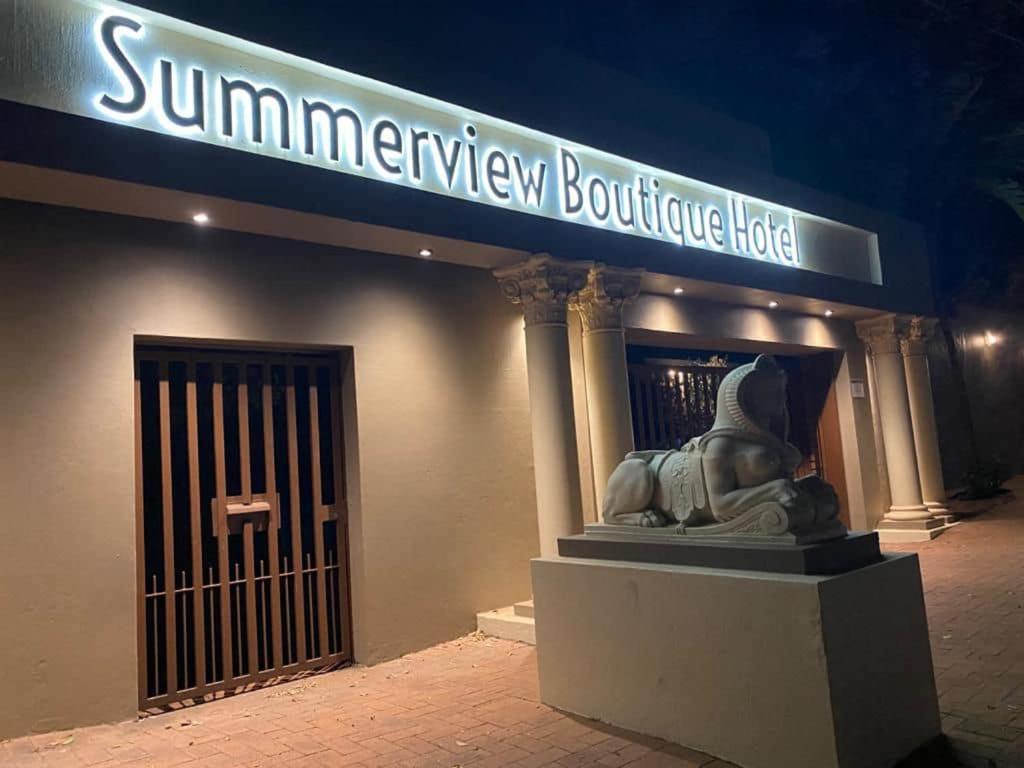 Summerview Boutique Hotel & Conference ヨハネスブルグ エクステリア 写真